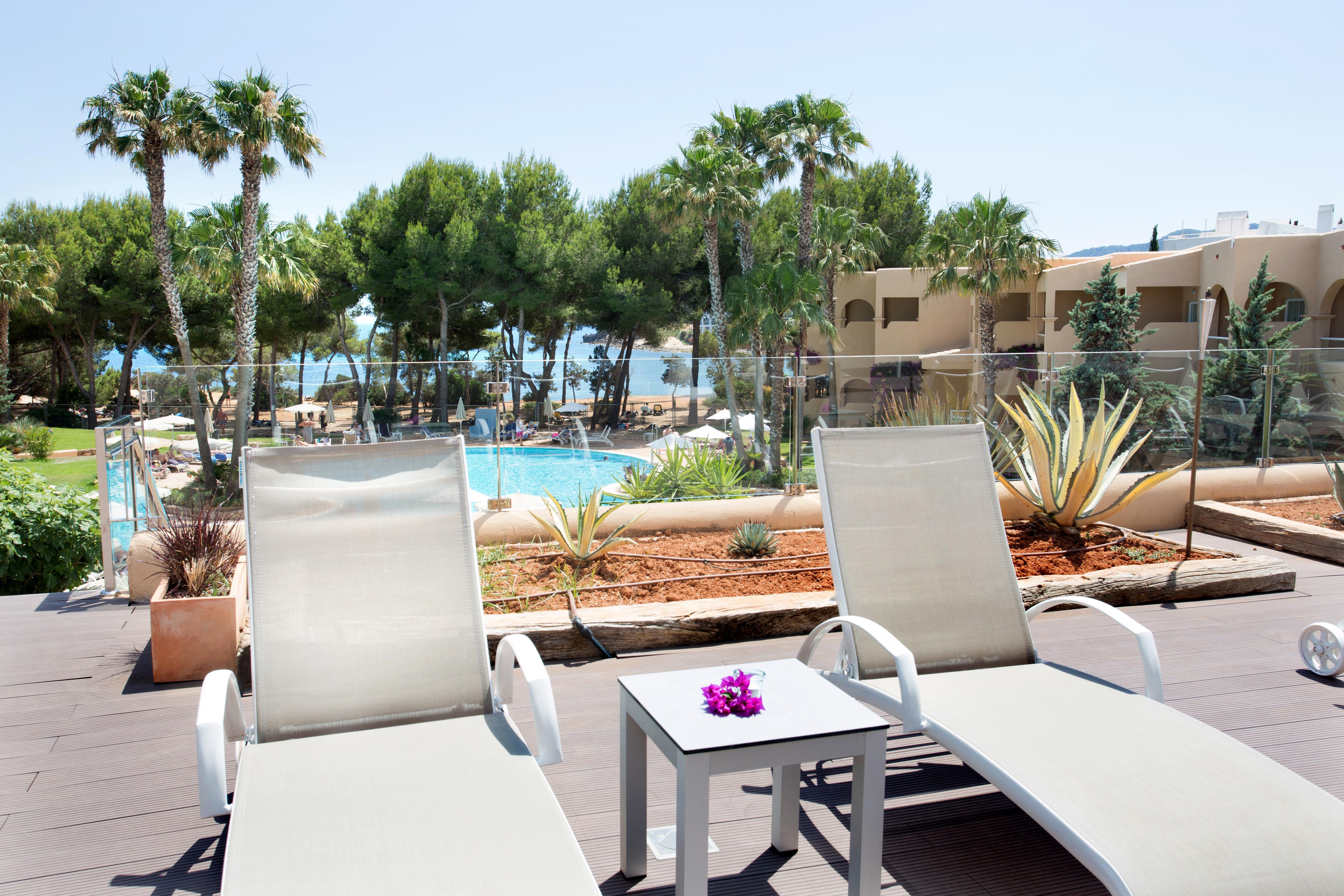 Grupotel Santa Eularia & Spa - Adults Only Santa Eulària des Riu Εξωτερικό φωτογραφία
