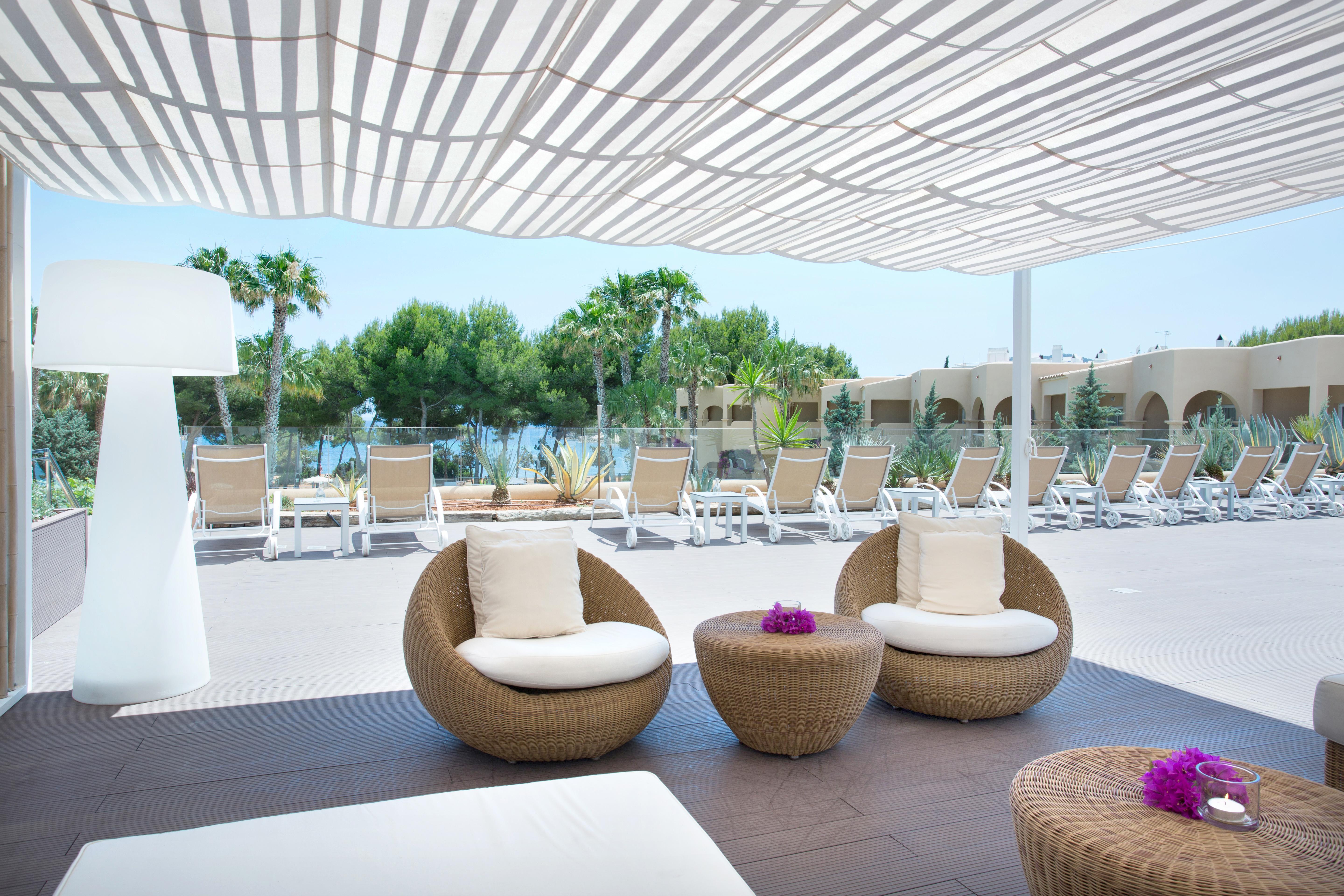 Grupotel Santa Eularia & Spa - Adults Only Santa Eulària des Riu Εξωτερικό φωτογραφία