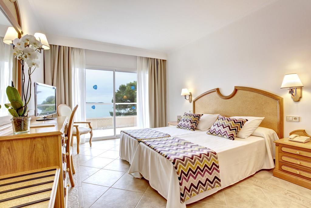 Grupotel Santa Eularia & Spa - Adults Only Santa Eulària des Riu Εξωτερικό φωτογραφία