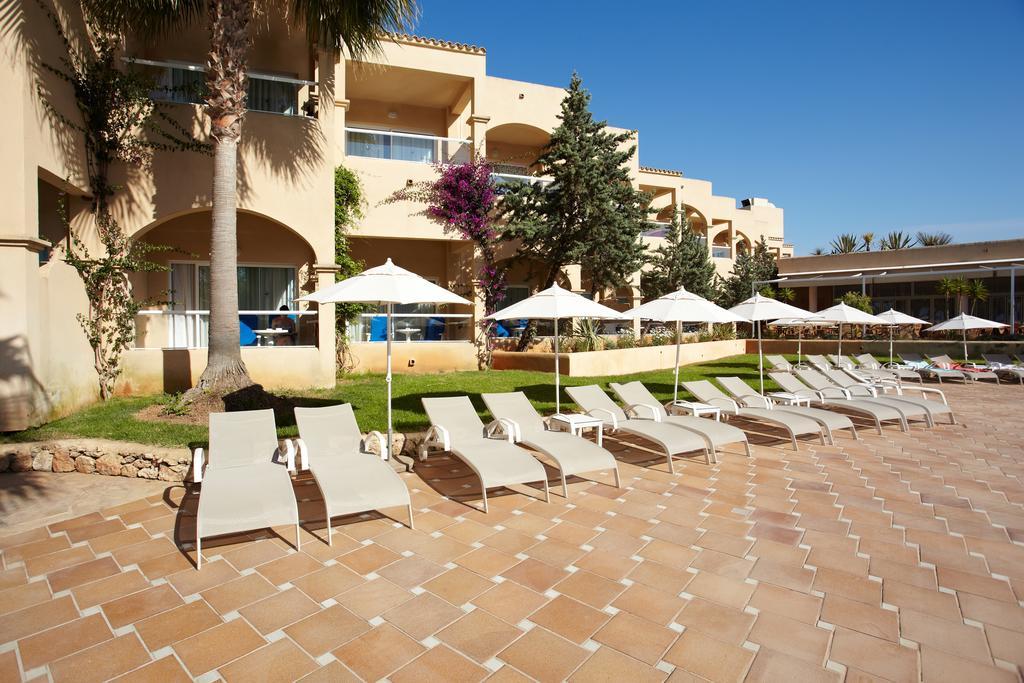 Grupotel Santa Eularia & Spa - Adults Only Santa Eulària des Riu Εξωτερικό φωτογραφία