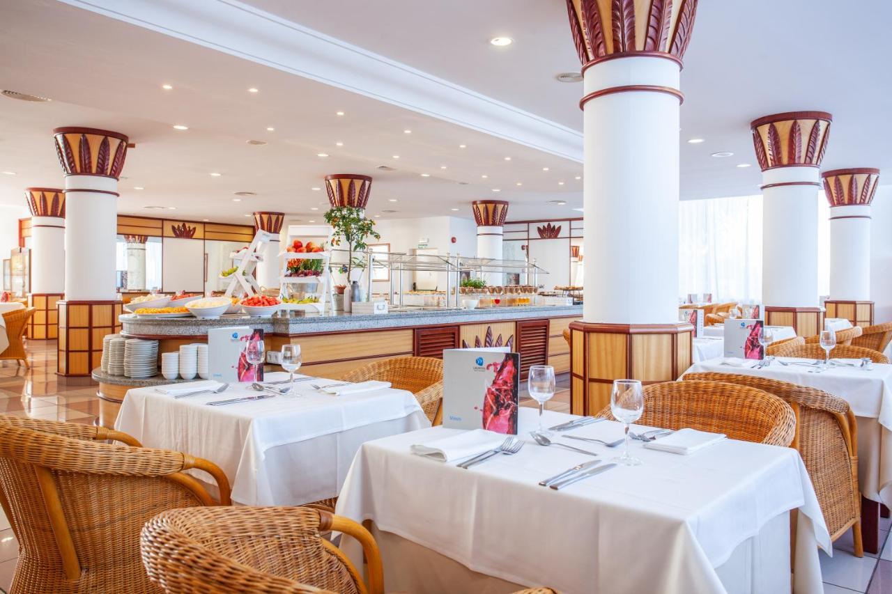 Grupotel Santa Eularia & Spa - Adults Only Santa Eulària des Riu Εξωτερικό φωτογραφία