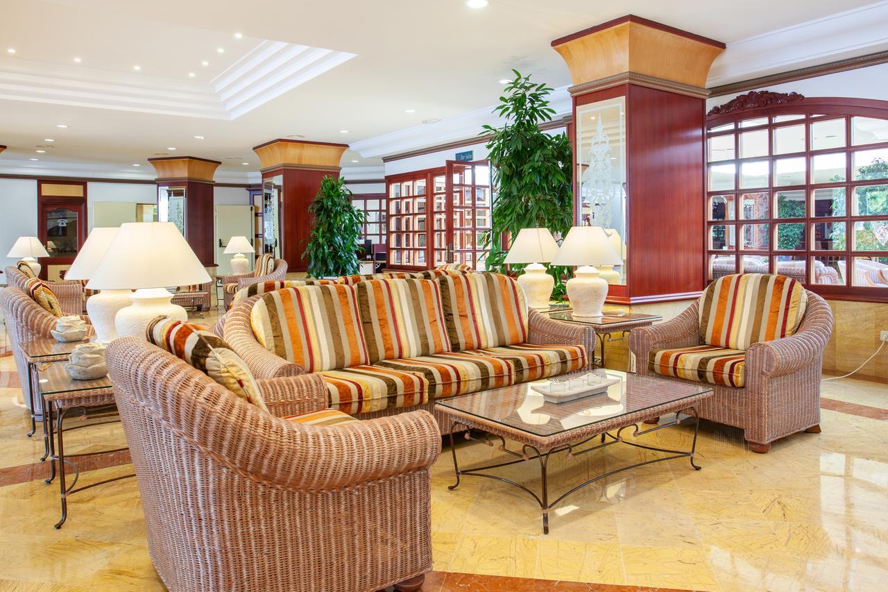 Grupotel Santa Eularia & Spa - Adults Only Santa Eulària des Riu Εξωτερικό φωτογραφία